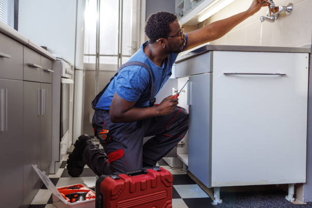 Best Clogged Drain Plumber  in Desert Aire, WA